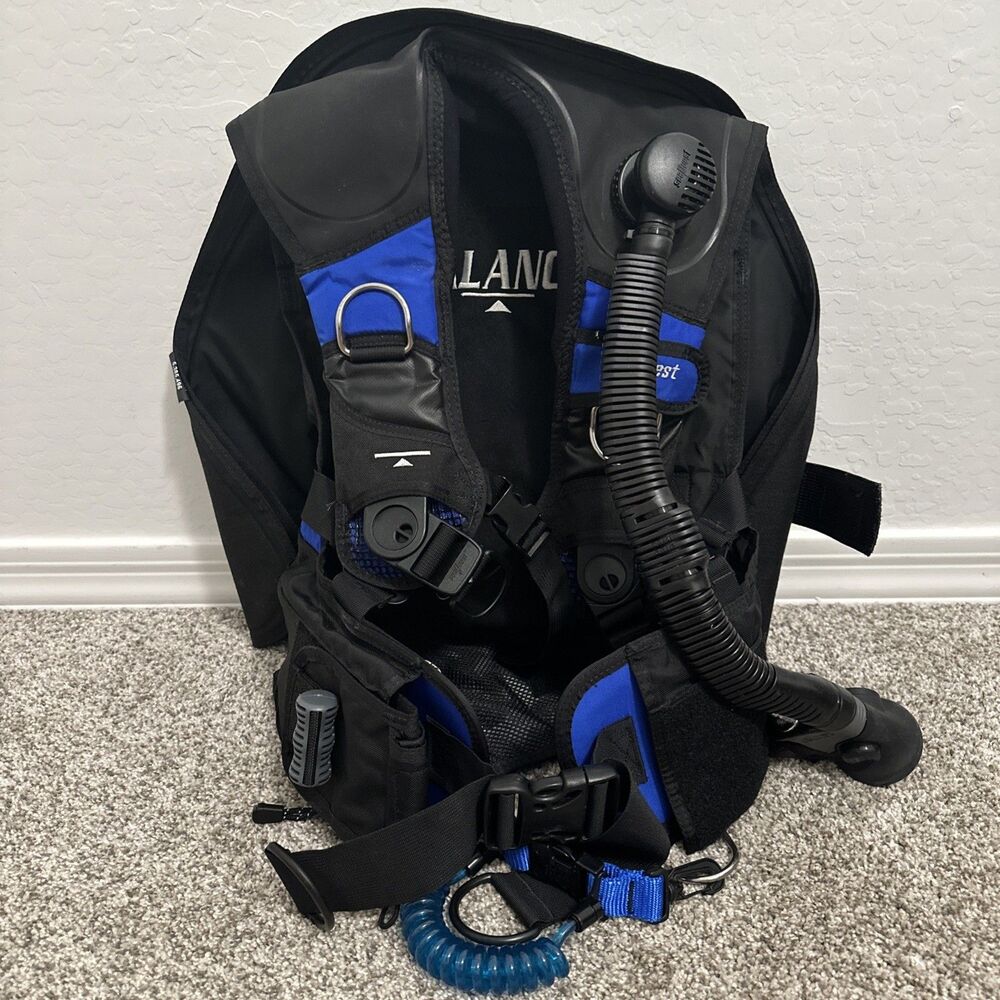 SeaQuest Balance Scuba BCD Vest Medium Black Buoyancy Compensator Dive Gear